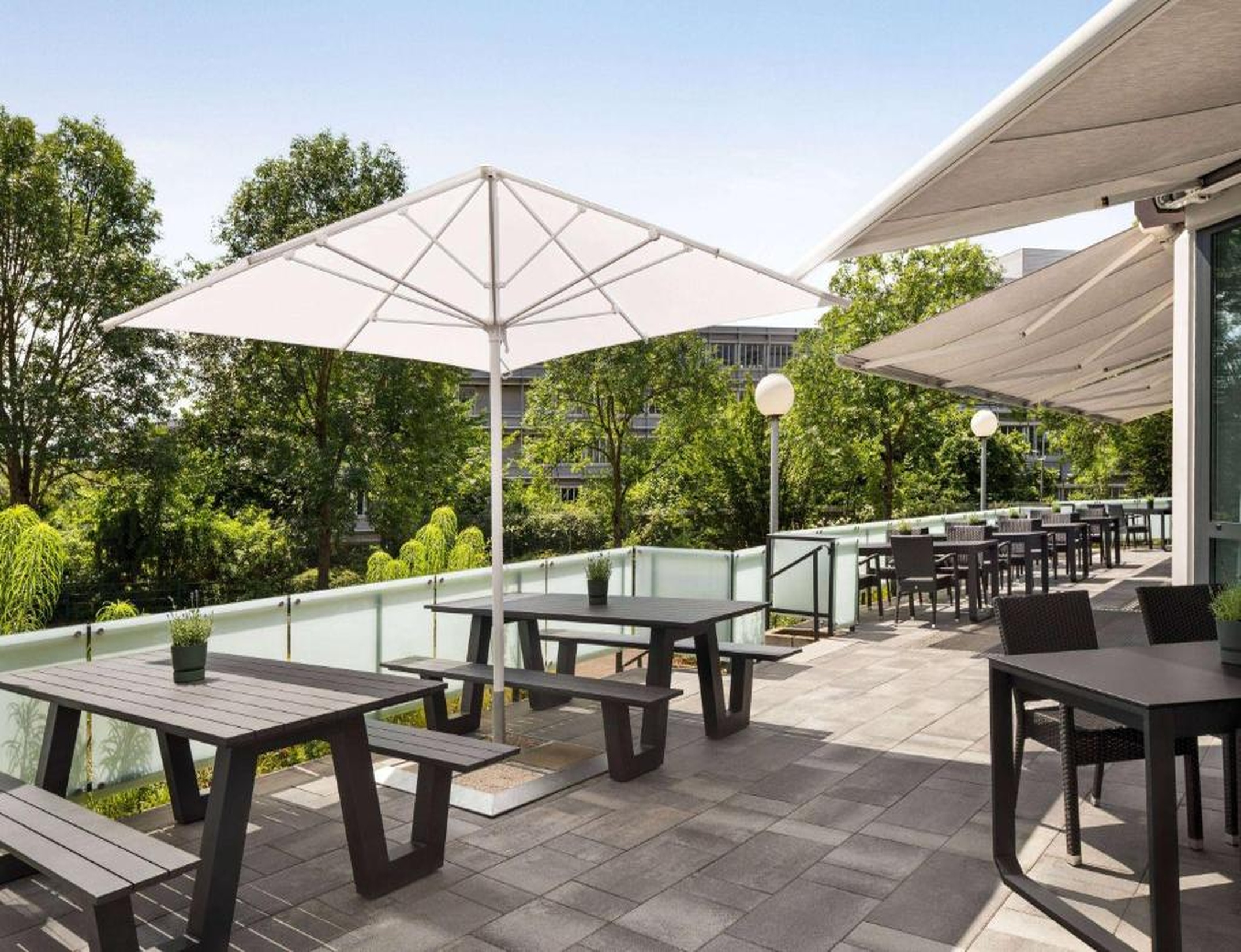 Sunday Hotel Frankfurt Airport Kelsterbach Exterior